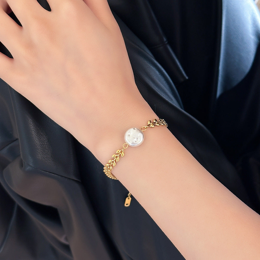 royal pearl set in premium finish; elegant royal pearl set for women