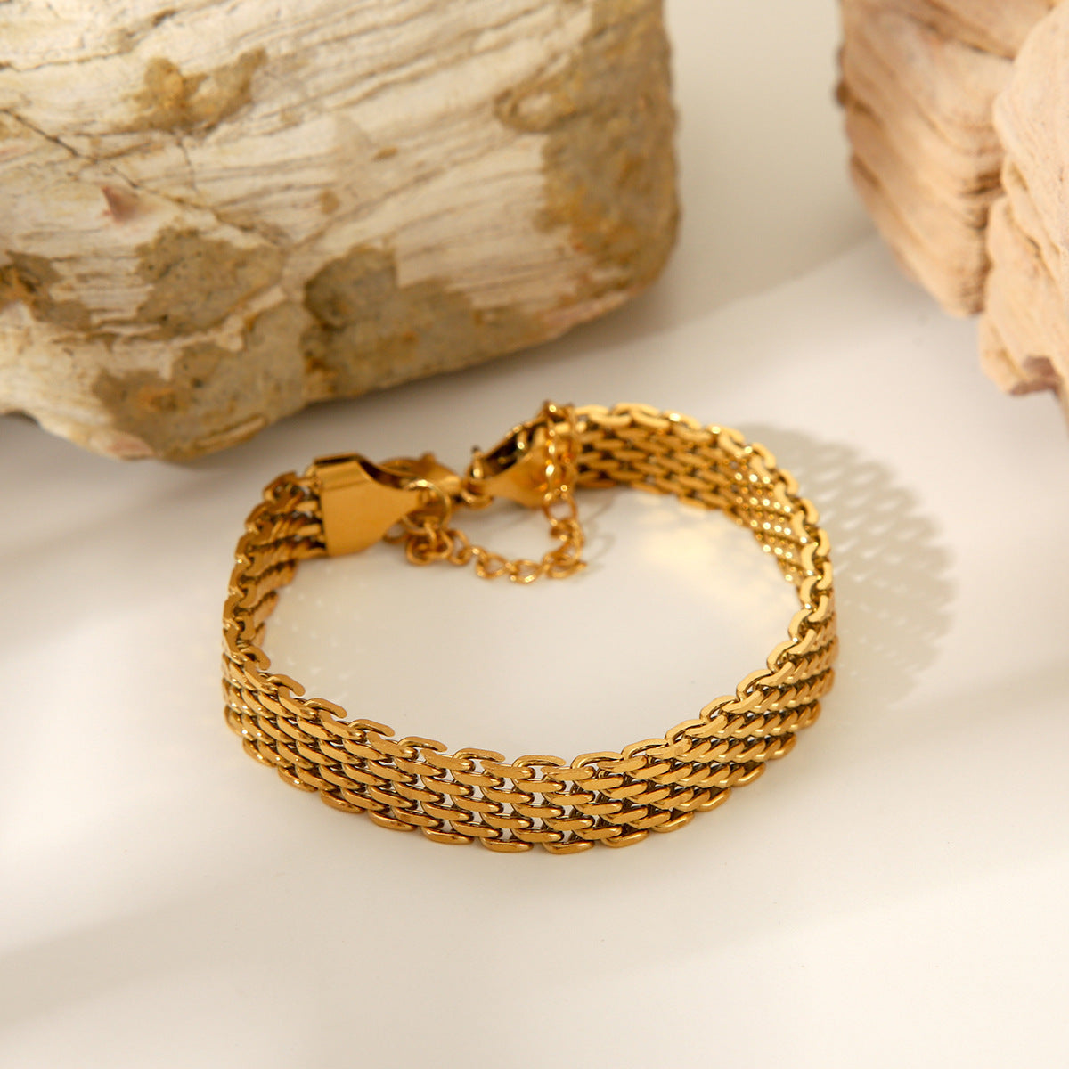 Close-up image of Mesh Glow Bracelet on a white background