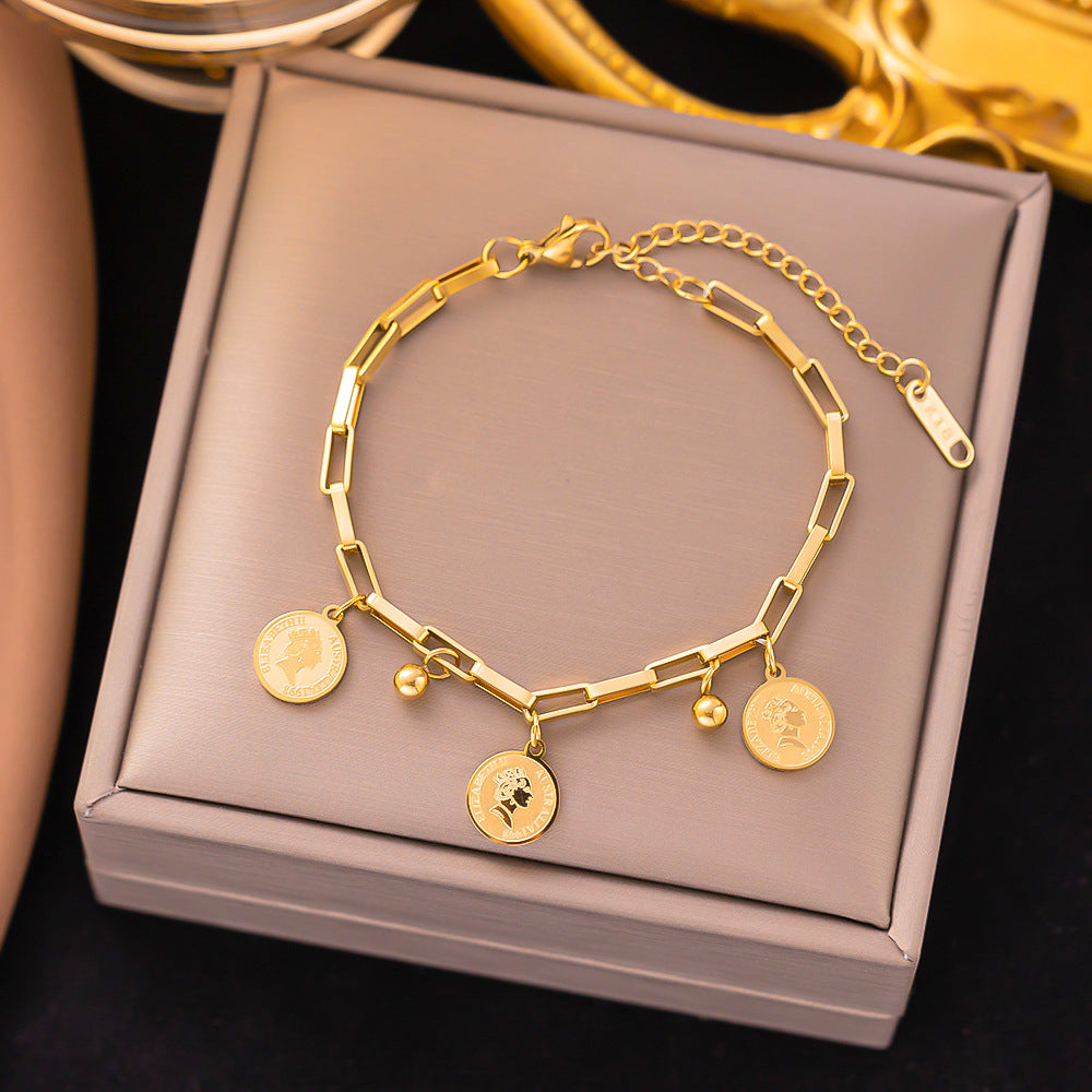 Close-up image of Queen's Gleam Bracelet on a white background