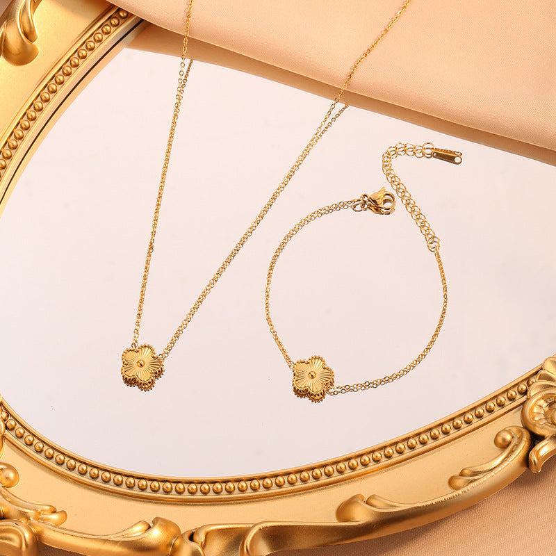 golden bloom set in premium finish; elegant golden bloom set for women