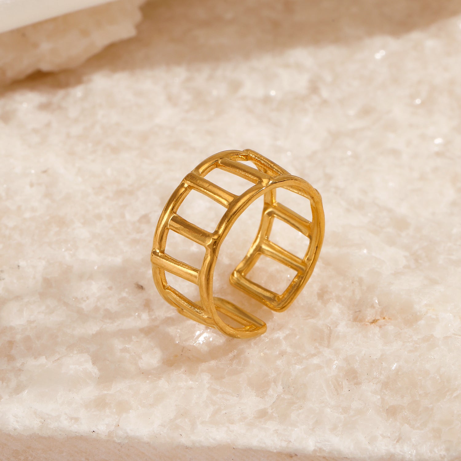 golden grid ring in gold finish; elegant golden grid ring for women